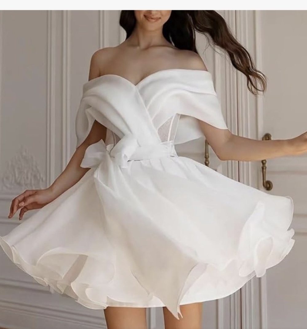 BRAND NEW, NEVER WORN & IN ORIGINAL PACKAGING. Elegant Off-Shoulder White Dress